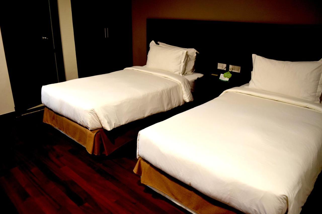 Lazenda Hotel Labuan Zewnętrze zdjęcie