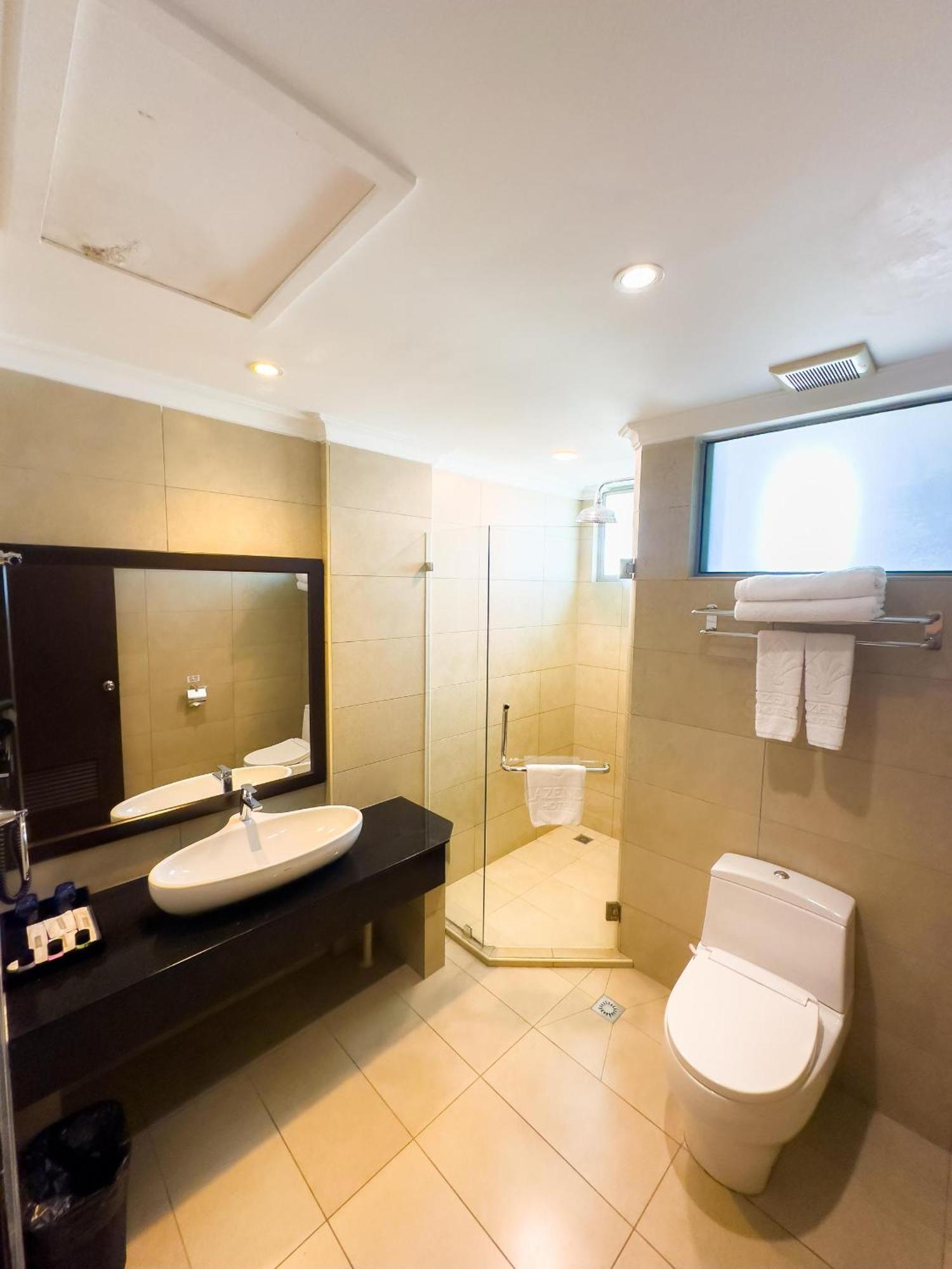 Lazenda Hotel Labuan Zewnętrze zdjęcie